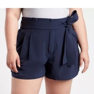Athleta Plus Size Skyline Short ll Navy Blue With Belt High Waist Womens Size 26